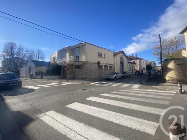 Maison à vendre  12 pièces - 229,37 m2 LUNEL - 34
