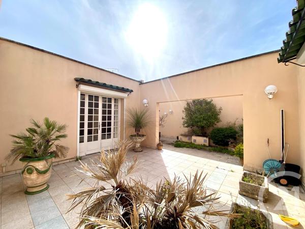 Maison à vendre  12 pièces - 229,37 m2 LUNEL - 34