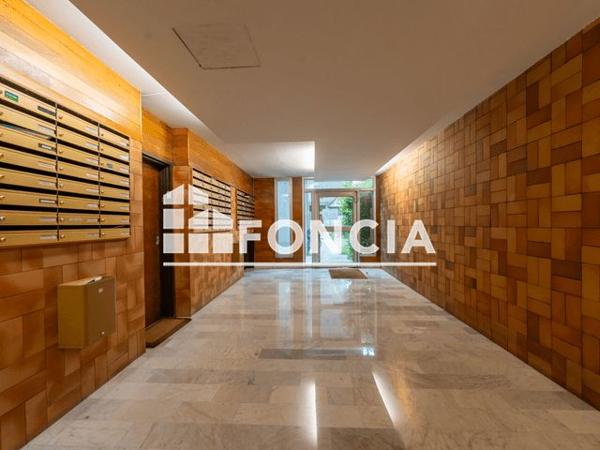 À vendre Studio 24.07 m² - Paris 75019