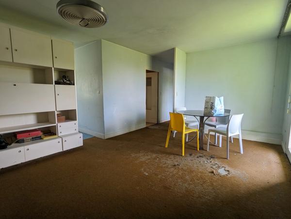 Maison à vendre GENSAC LA PALLUE (16) maison sur sous-sol avec son grand jardin