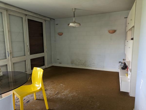 Maison à vendre GENSAC LA PALLUE (16) maison sur sous-sol avec son grand jardin