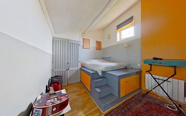 Maison à vendre    5 pièces • 200 m2 Lyon 9