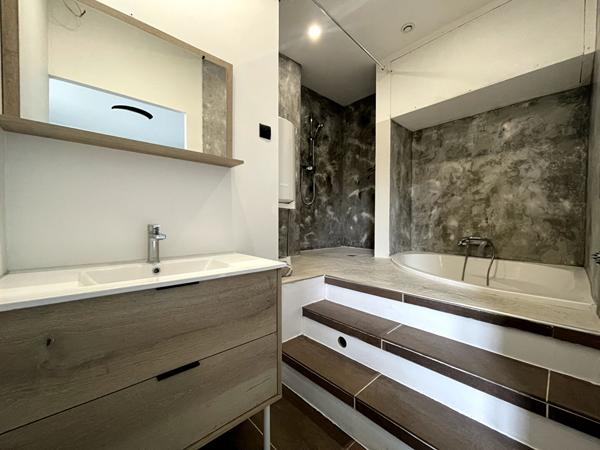 T2 de 47 M2 bas de Cimiez