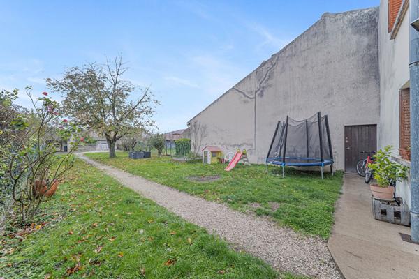 Charmante Maison à Vendre à Verdun Ciel - 5 pièces avec jardin !