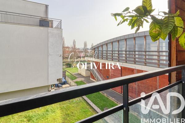 Appartement à vendre 3 pièces 69 m² Les Pavillons-sous-Bois