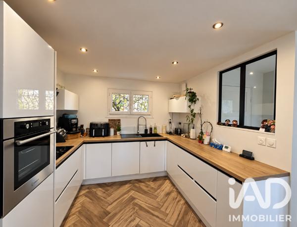 Maison à vendre 4 pièces 76,5 m² Décines-Charpieu
