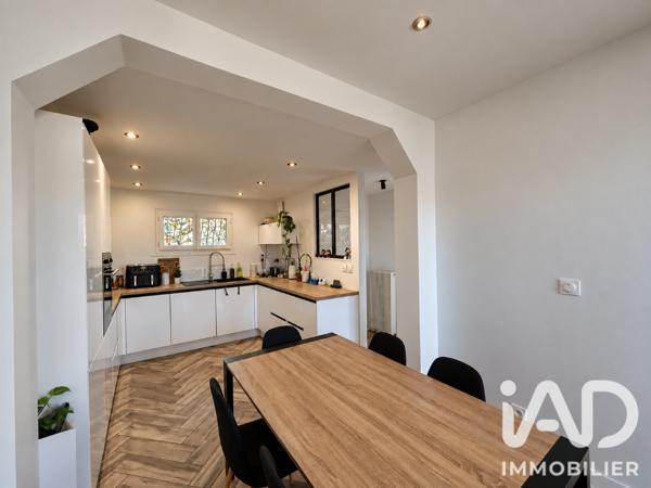 Maison à vendre 4 pièces 76,5 m² Décines-Charpieu