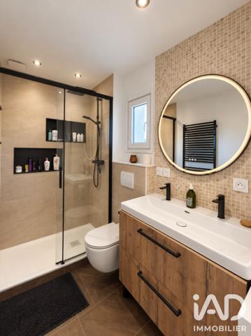 Maison à vendre 4 pièces 76,5 m² Décines-Charpieu