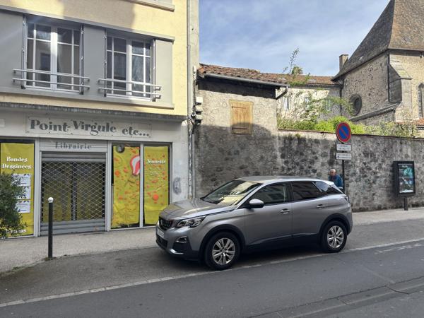 Local commercial AURILLAC (15) Secteur CARMES