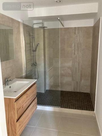 Immeuble à vendre à Saint-Pierre à la Réunion (97410), ref : 97411-356