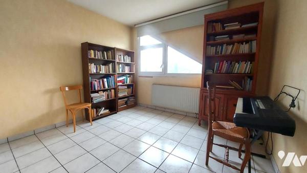 4 RUE PARGUEZ.APPARTEMENT DUPLEX DERNIER ÉTAGE 