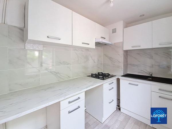Location appartement près de MONTFORT SUR RISLE - 2 pièce(s) - 55 m² - 500 €/mois
