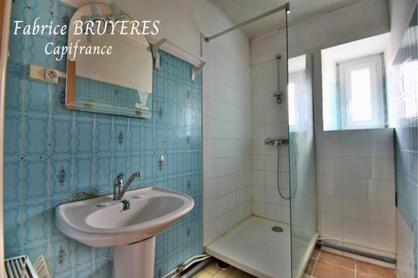 Maison à vendre 7 pièces ()