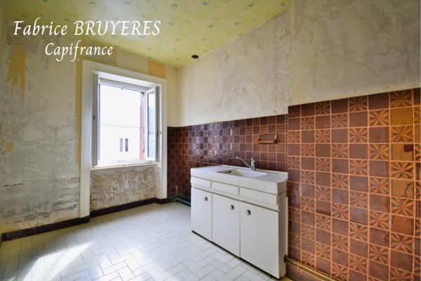 Maison à vendre 7 pièces ()