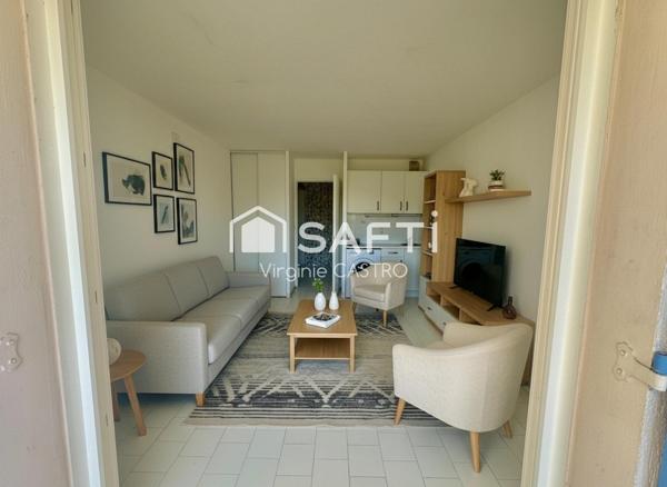 STUDIO avec VUE DEGAGEE - LOGGIA & PARKING - PROCHE MER