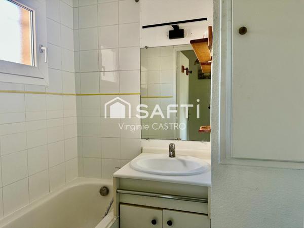 STUDIO avec VUE DEGAGEE - LOGGIA & PARKING - PROCHE MER