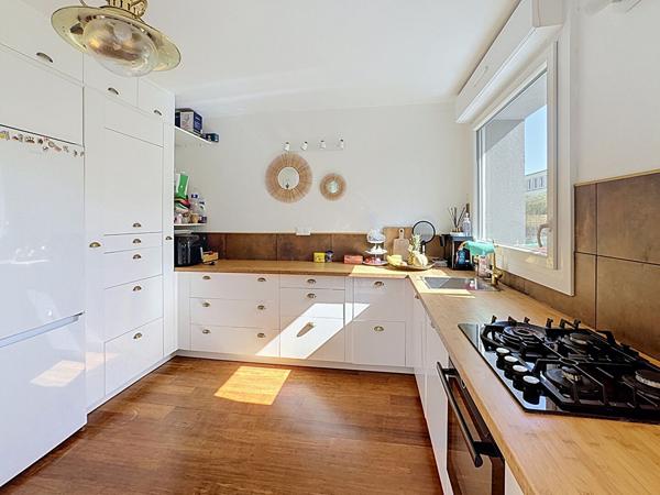 A VENDRE MAISON Familiale ENTIEREMENT Rénovée situation idéale