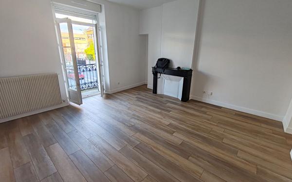 Immeuble à vendre    6 pièces •  Épernay