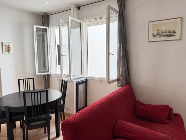 LOCATION MEUBLÉE APPARTEMENT 45,05 M2 TYPE 2 RUE DES CATALANS 13007 MARSEILLE