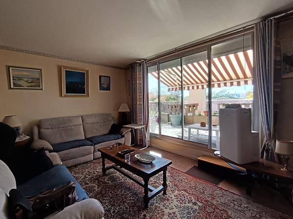31100 TOULOUSE T4/5 127M2 DERNIER ETAGE 74M2 DE TERRASSES