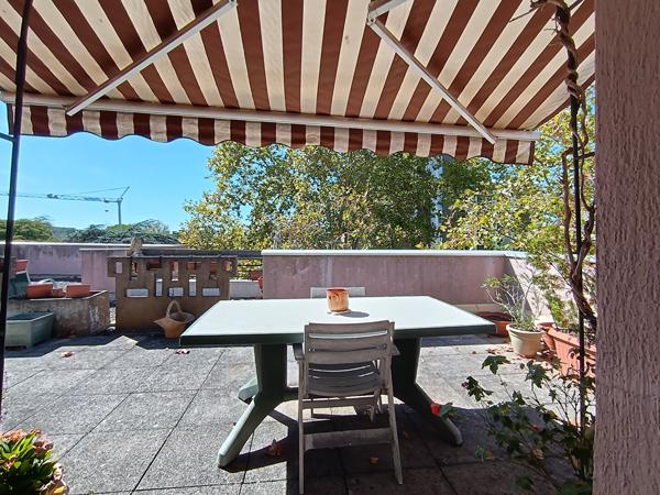 31100 TOULOUSE T4/5 127M2 DERNIER ETAGE 74M2 DE TERRASSES