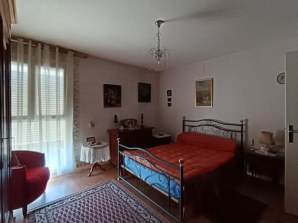 31100 TOULOUSE T4/5 127M2 DERNIER ETAGE 74M2 DE TERRASSES