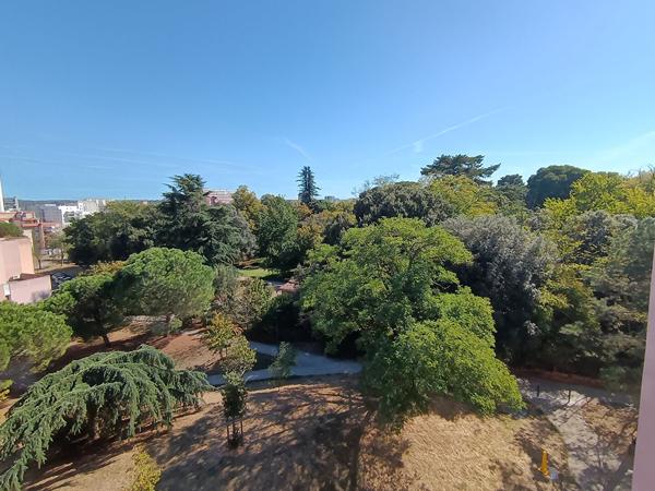 31100 TOULOUSE T4/5 127M2 DERNIER ETAGE 74M2 DE TERRASSES