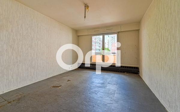 Appartement à vendre    1 pièce • 26,61 m2 Paris 19
