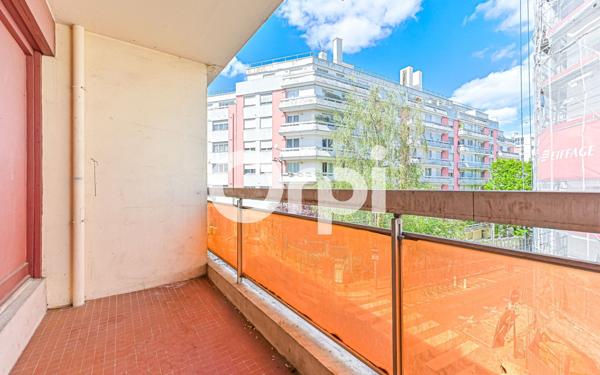 Appartement à vendre    1 pièce • 26,61 m2 Paris 19