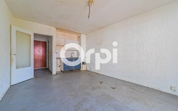 Appartement à vendre    1 pièce • 26,61 m2 Paris 19