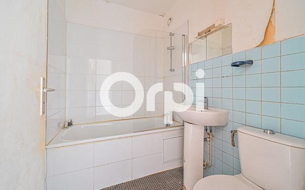 Appartement à vendre    1 pièce • 26,61 m2 Paris 19