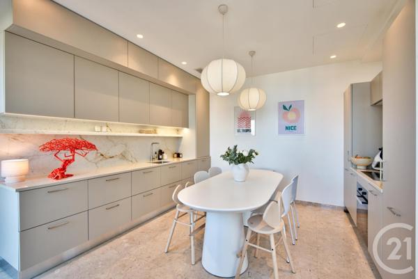 Maison à vendre  6 pièces - 221,97 m2 NICE - 06