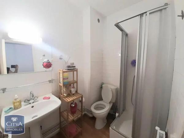Appartement à louer 1 pièce 27.09m² Clermont-Ferrand (63000)