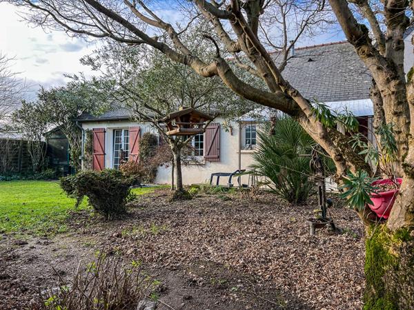 Maison à vendre - Angers sud - Commerces et bus à pied