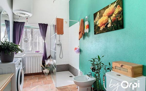 Maison à vendre    7 pièces •  Saint-Maurice-près-Pionsat