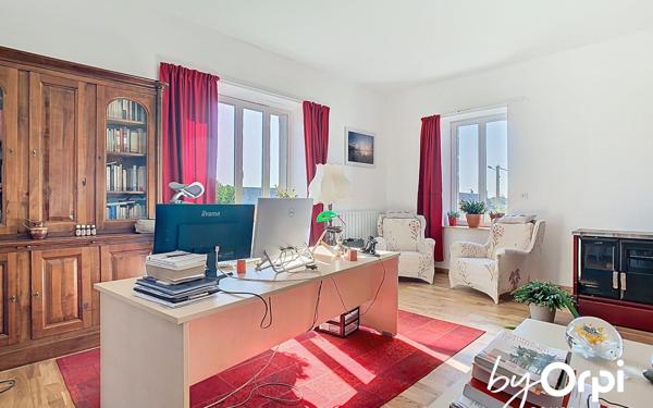 Maison à vendre    7 pièces •  Saint-Maurice-près-Pionsat