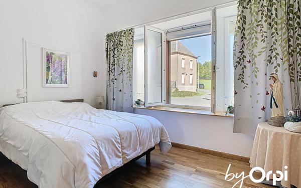 Maison à vendre    7 pièces •  Saint-Maurice-près-Pionsat