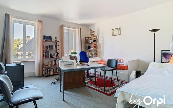 Maison à vendre    7 pièces •  Saint-Maurice-près-Pionsat