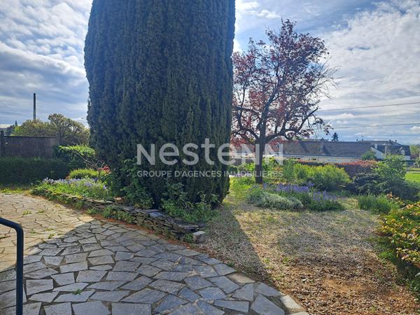 MAISON A RENOVER AVEC POTENTIEL AU COEUR D'UNE COMMUNE DYNAMIQUE