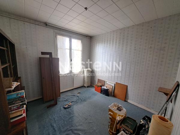 MAISON A RENOVER AVEC POTENTIEL AU COEUR D'UNE COMMUNE DYNAMIQUE