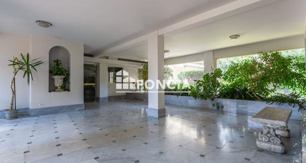 À vendre Studio 28.57 m² - Sceaux 92330