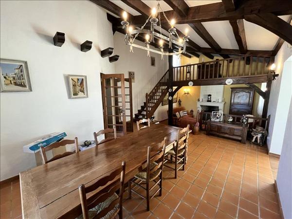 Maison à vendre |  Saint-Georges-d'Oléron |  8 pièces | 194 m²