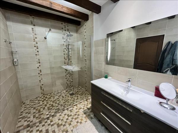 Maison à vendre |  Saint-Georges-d'Oléron |  8 pièces | 194 m²