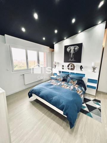 MAISON 5 CHAMBRES ,2 salles de bain, grand garage