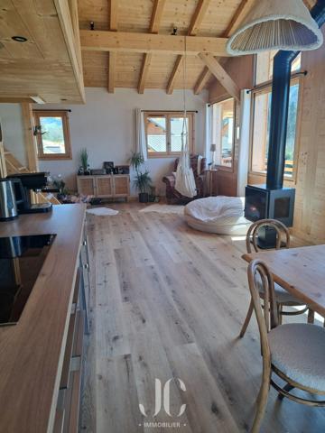 CHALET AVEC TERRASSE