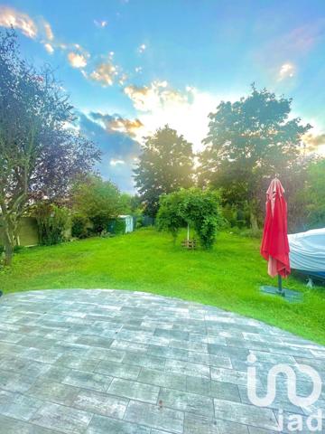 Pavillon 5 pièces de 67 m² à Groslay (95410)