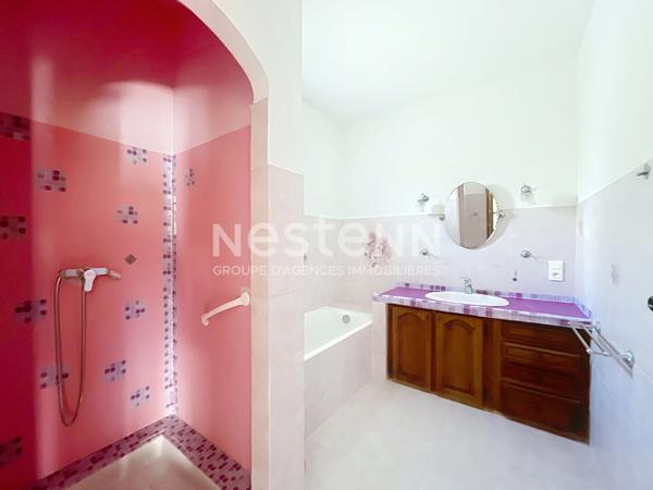 Maison de plain-pied avec appartement indépendant, à 5 minutes à pied du centre de Saint-Rémy-de-Provence