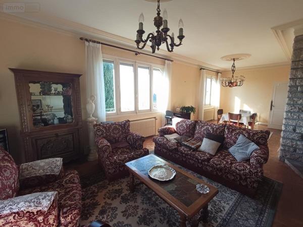 Maison à vendre à Pontivy dans le Morbihan (56300), ref : 56061-899