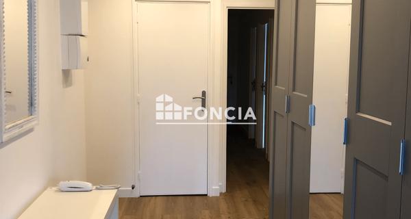 Location Chambre 25 m² - Fontainebleau 77300