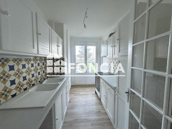 Location Appartement 3 pièces 73.79 m² - La Rochelle 17000